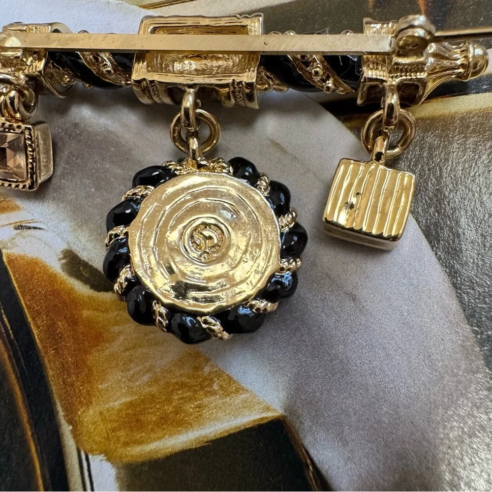 St John Vintage Black Enamel Gold Tone Bar Brooch Light Brown Crystal Charms 22k